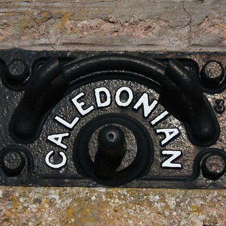 The Highlandman Station Bed & Breakfast Crieff Exterior foto